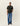 T-shirt Rural Les Deux vert foncé avec logo, porté par un homme avec un jean large bleu et des mocassins.