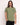 Homme portant le T-Shirt Pictural OLOW vert olive avec un motif étoile bleue sur la poitrine.